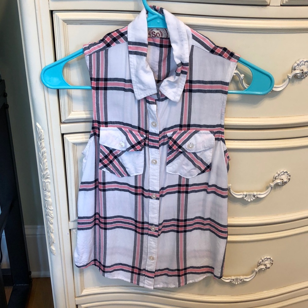 Lightweight tank top